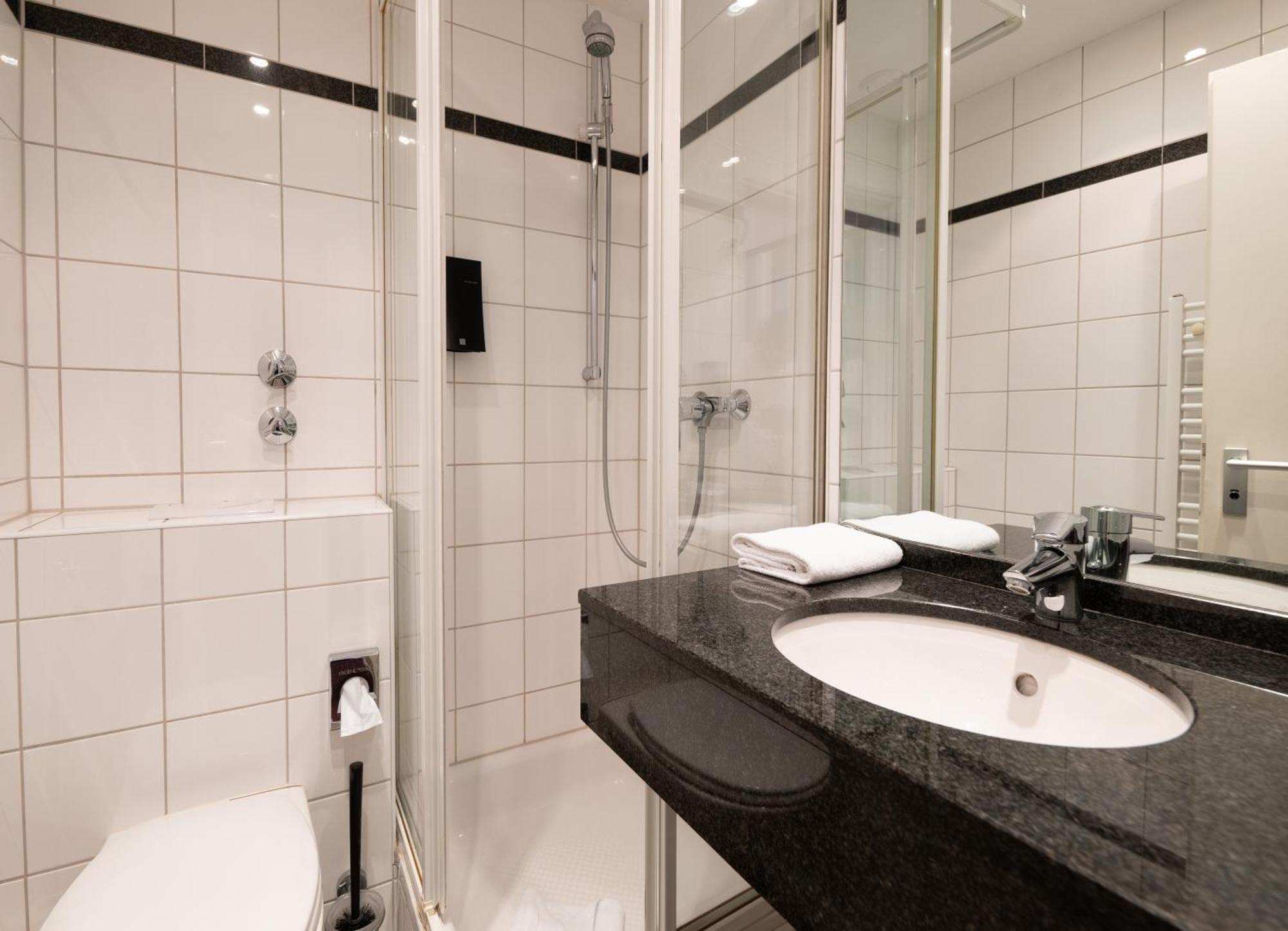 Hotel Medo Koeln المظهر الخارجي الصورة